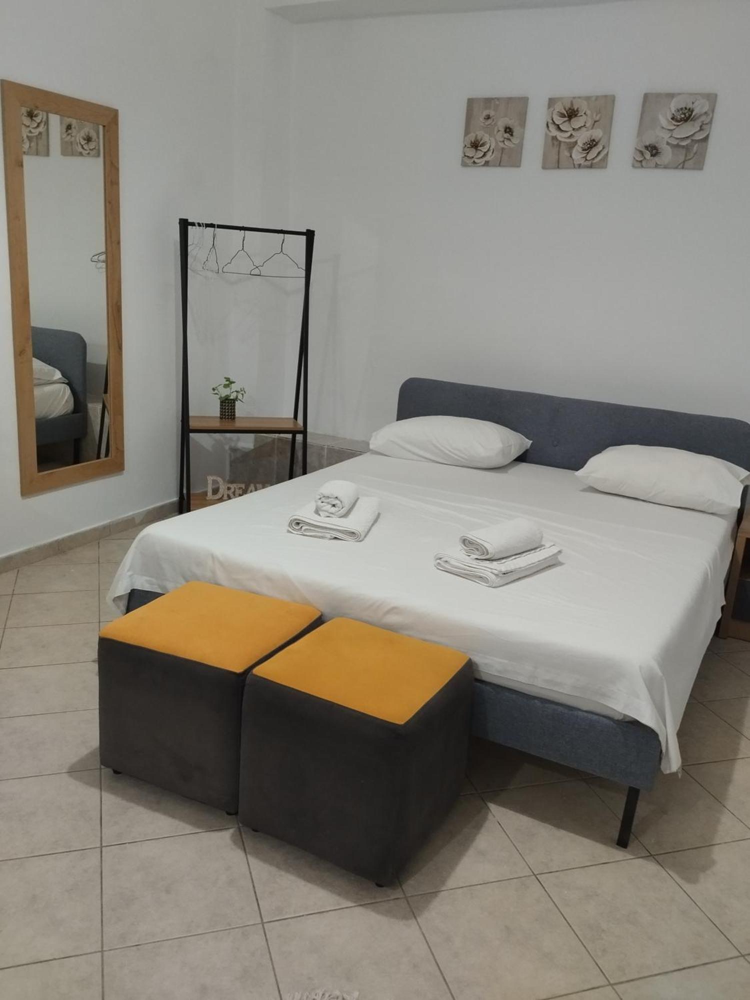 Dim'S Villas Qeparo Luaran gambar